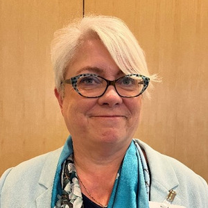 Prof. Susanne Bügel